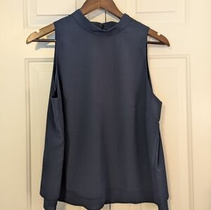 Banana Republic Medium navy top